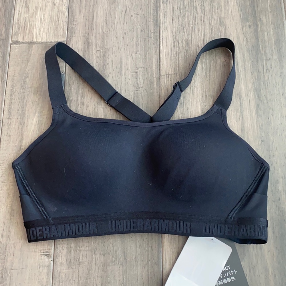 Under Armour Mid-Impact Sports Bra